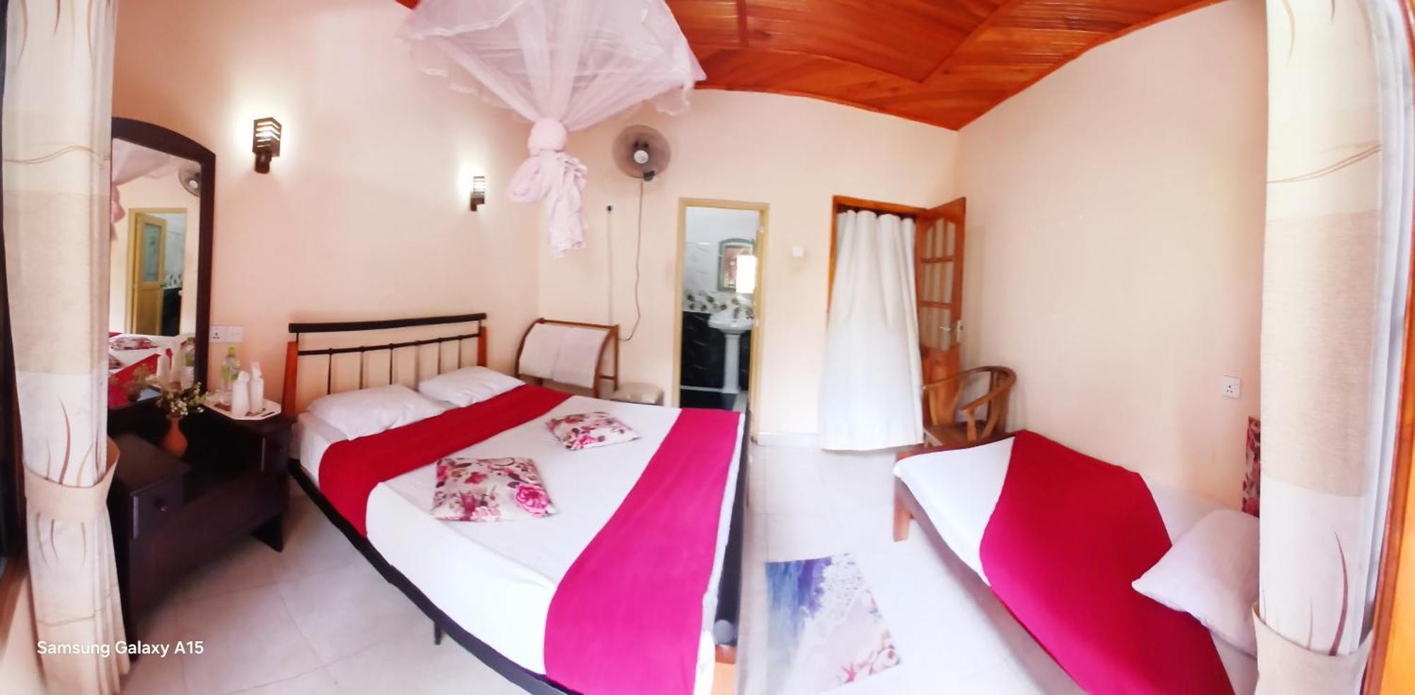 Jasmine Garden Inn Элла Экстерьер фото