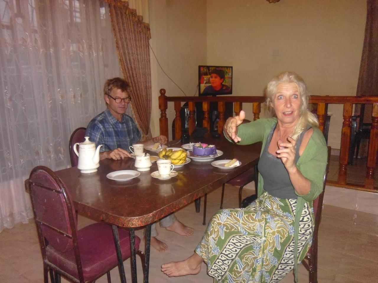 Jasmine Garden Inn Элла Экстерьер фото